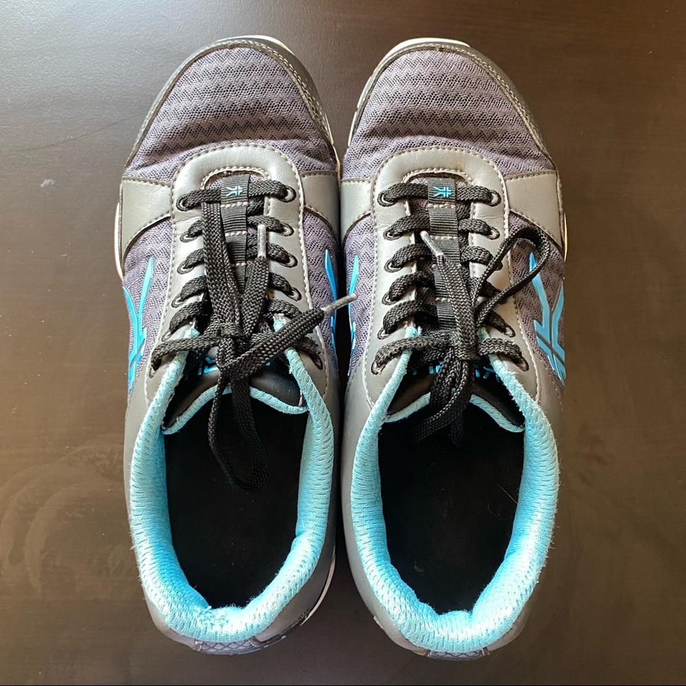 KURU Women Tennis Shoes Grey & Blue Logo Size 7 excellent condition